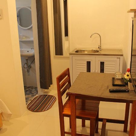 Avalon Residence2 Саванакет Екстериор снимка
