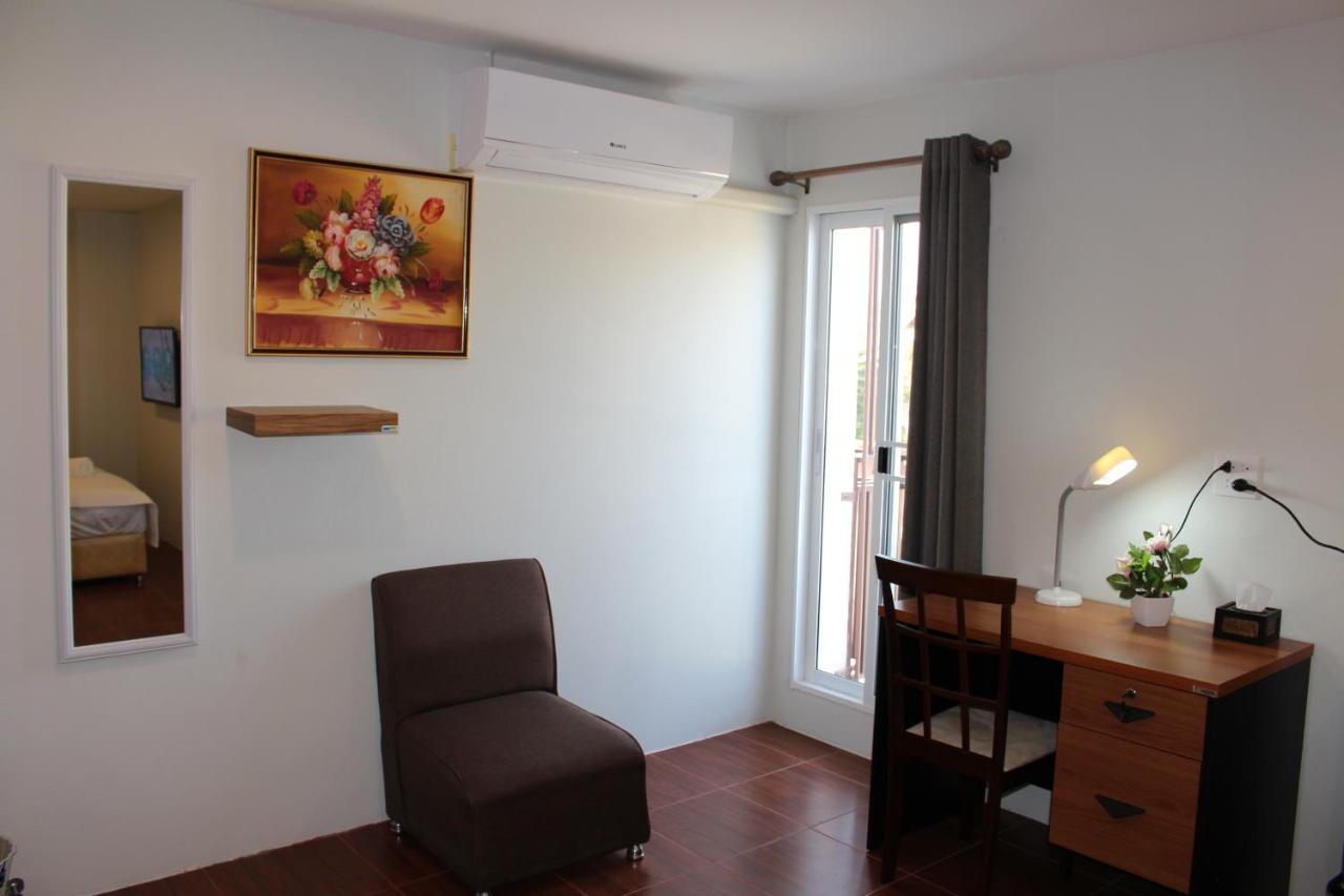 Avalon Residence2 Саванакет Екстериор снимка