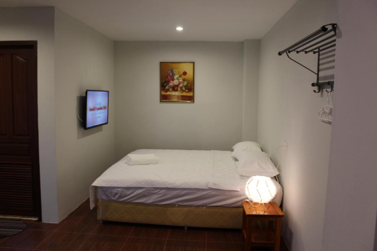 Avalon Residence2 Саванакет Екстериор снимка