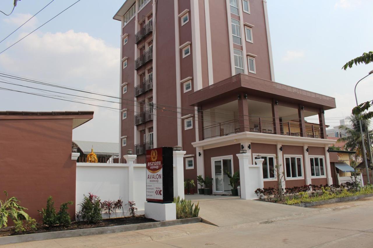 Avalon Residence2 Саванакет Екстериор снимка