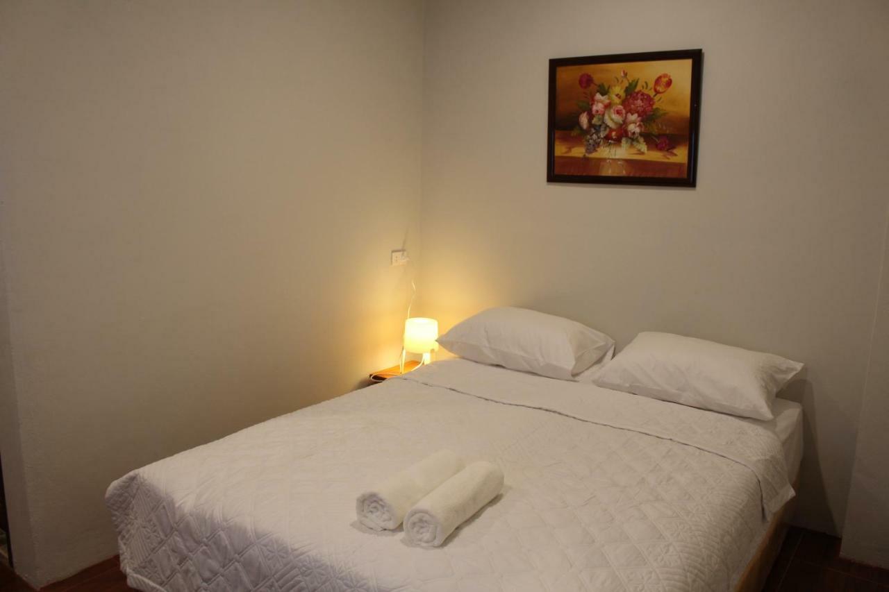 Avalon Residence2 Саванакет Екстериор снимка